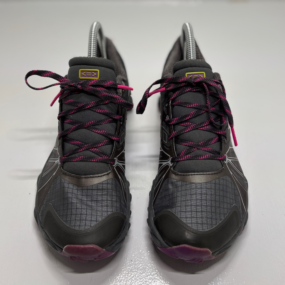 New Balance WT1010v2 Trail Running Shoes Women’s 7.5 Gray Pink Vibram - Picture 4 of 14